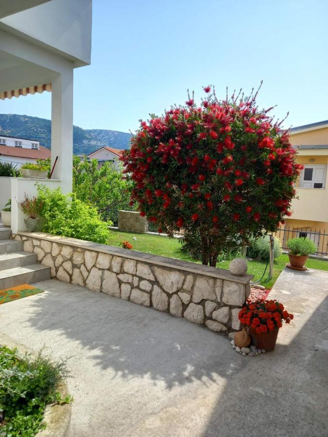 Apartman Katica Banjol Екстер'єр фото